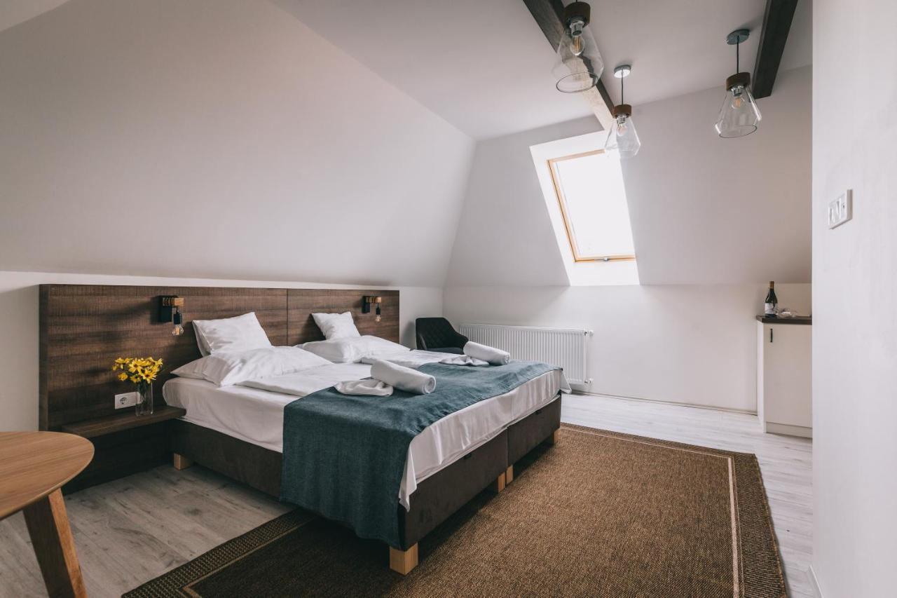 Hotel Fata Birtok Nemesgulács Esterno foto