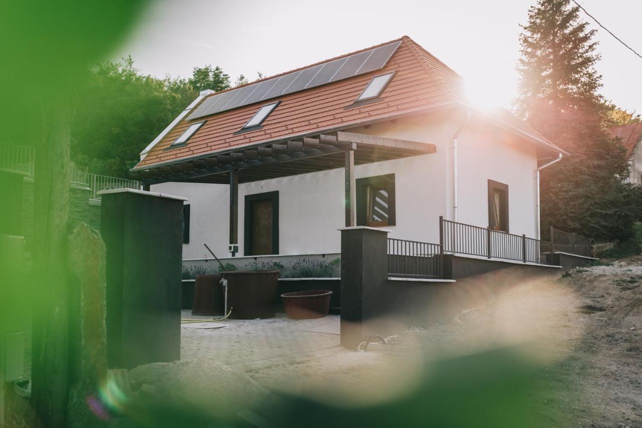 Hotel Fata Birtok Nemesgulács Esterno foto