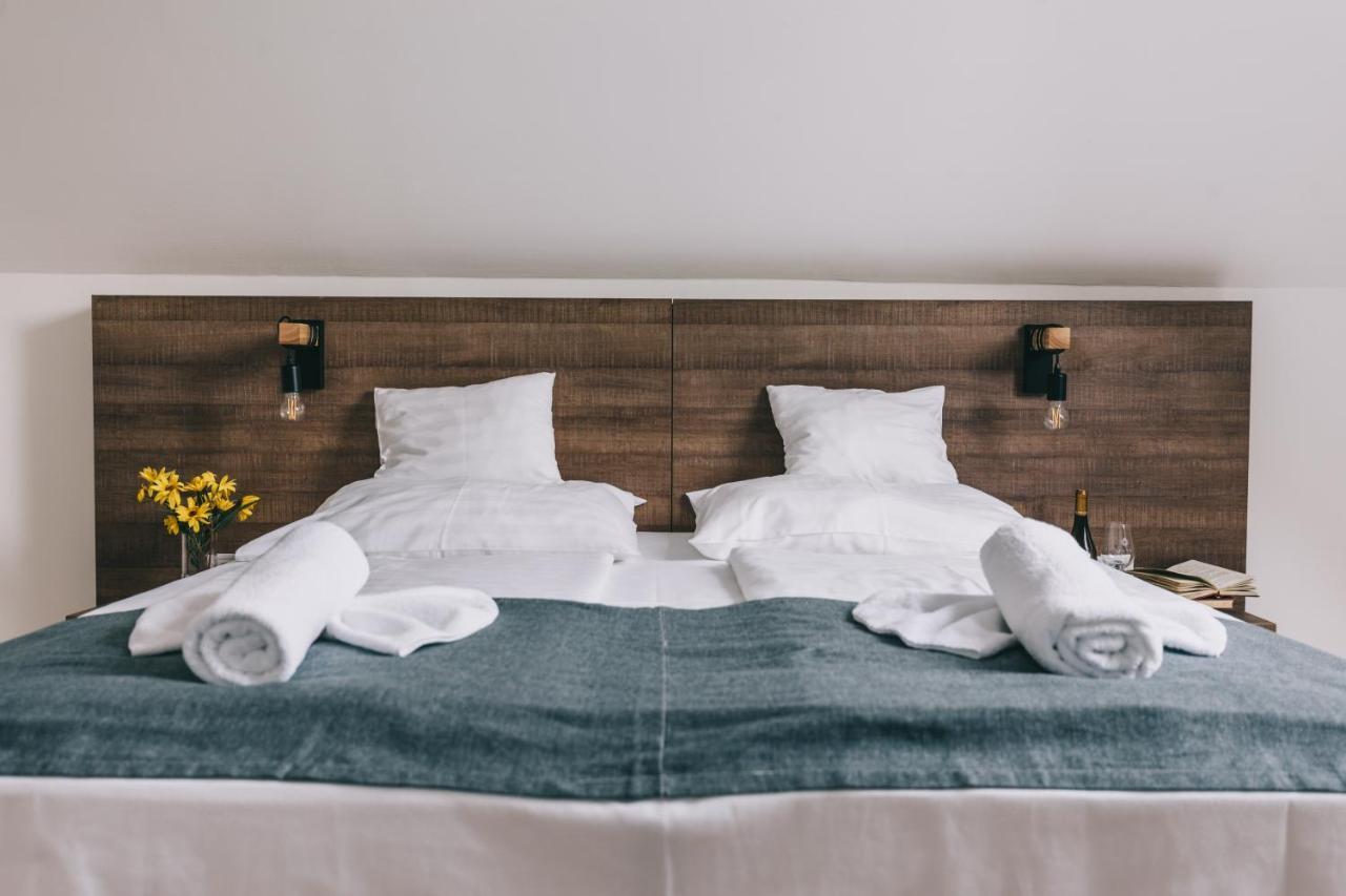 Hotel Fata Birtok Nemesgulács Esterno foto